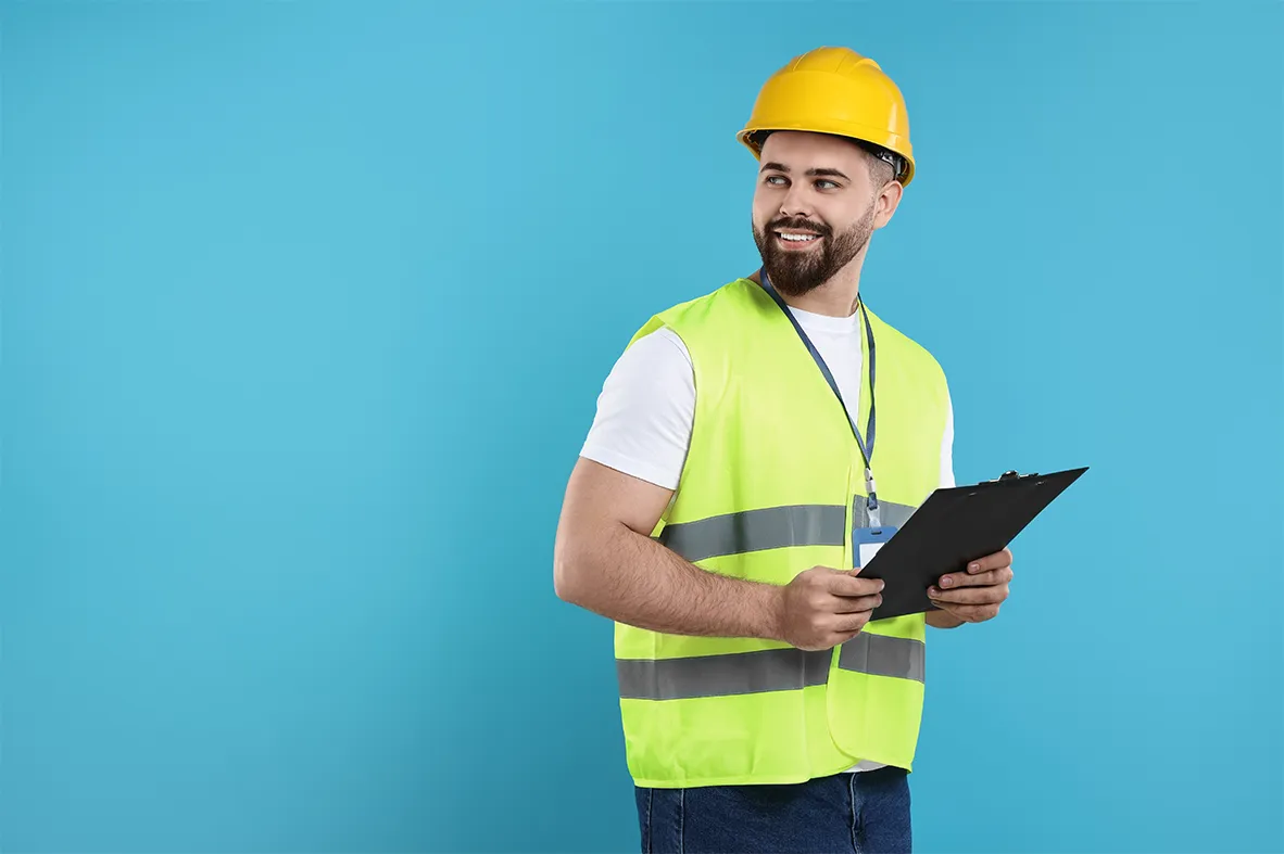 FM operative using MWM H&S documents FM operative using MWM H&S documents